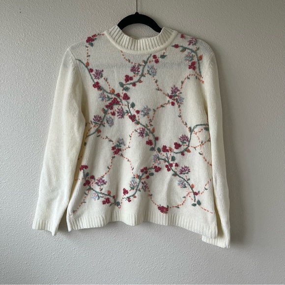 Alfred Dunner Sweaters - Alfred Dunner floral sweater